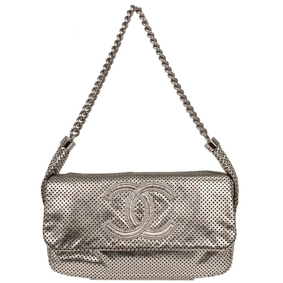 Chanel Silver Perforated Lambskin Handbag 144899 - Picture 1 of 10